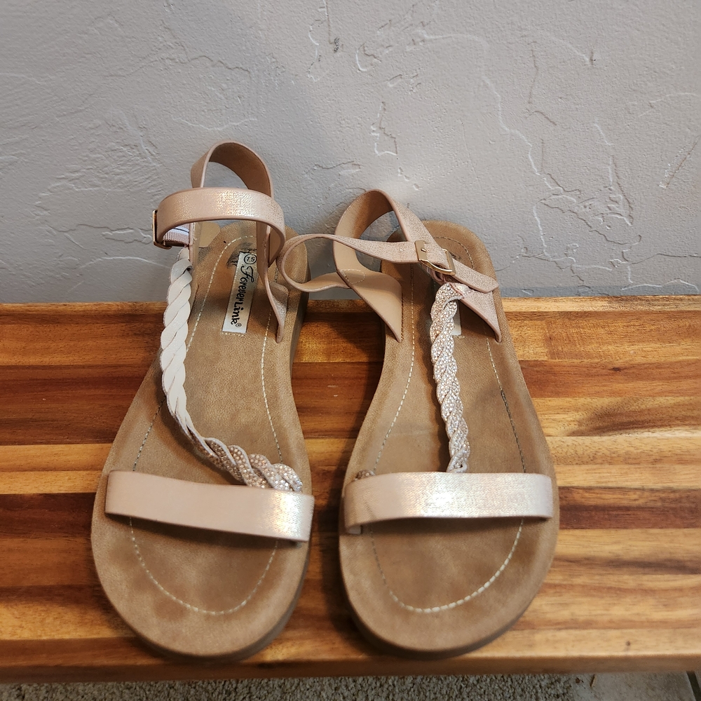 Forever Link Women's Sandals in Cream and Tan